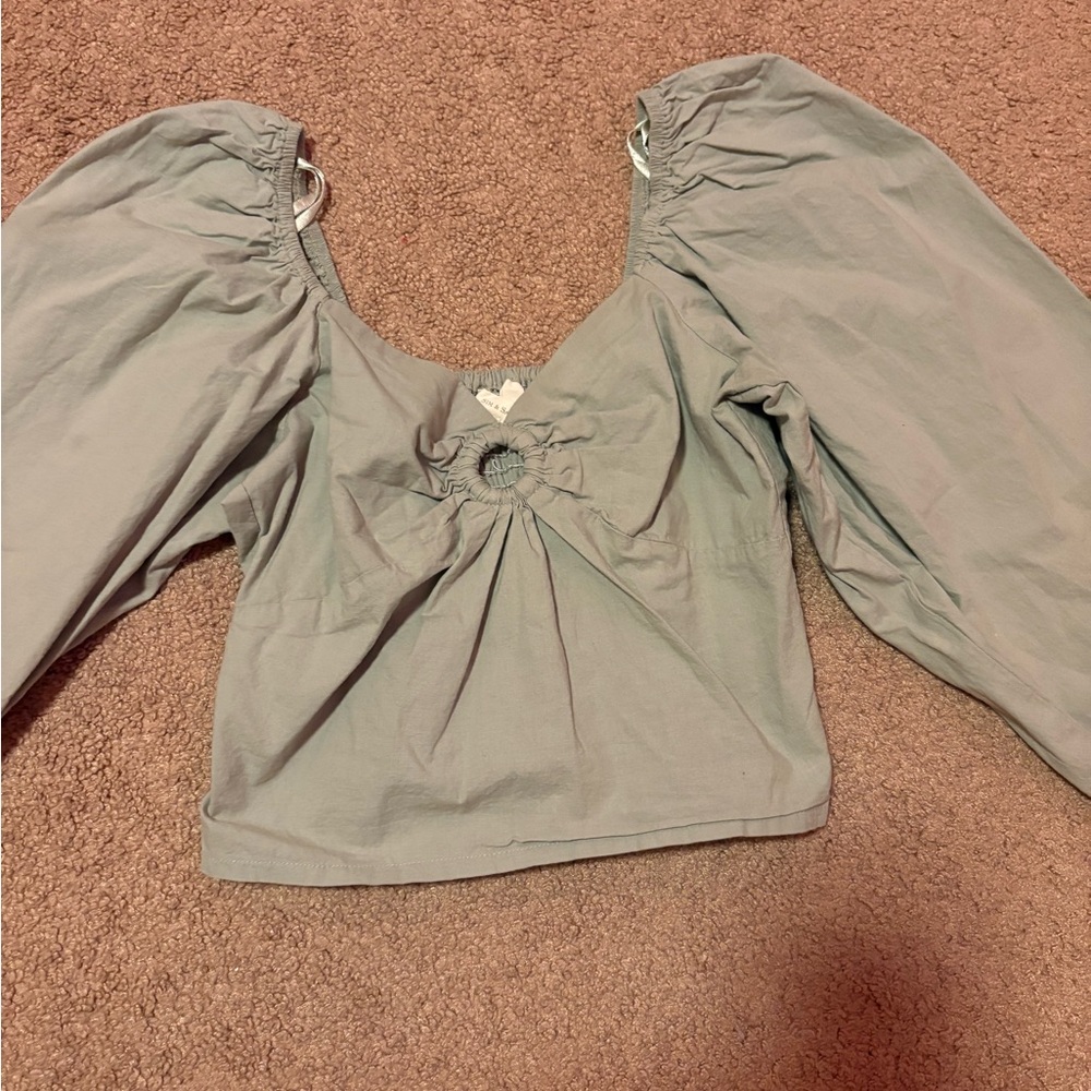 Chic Women's Blouse with Puff Sleeves